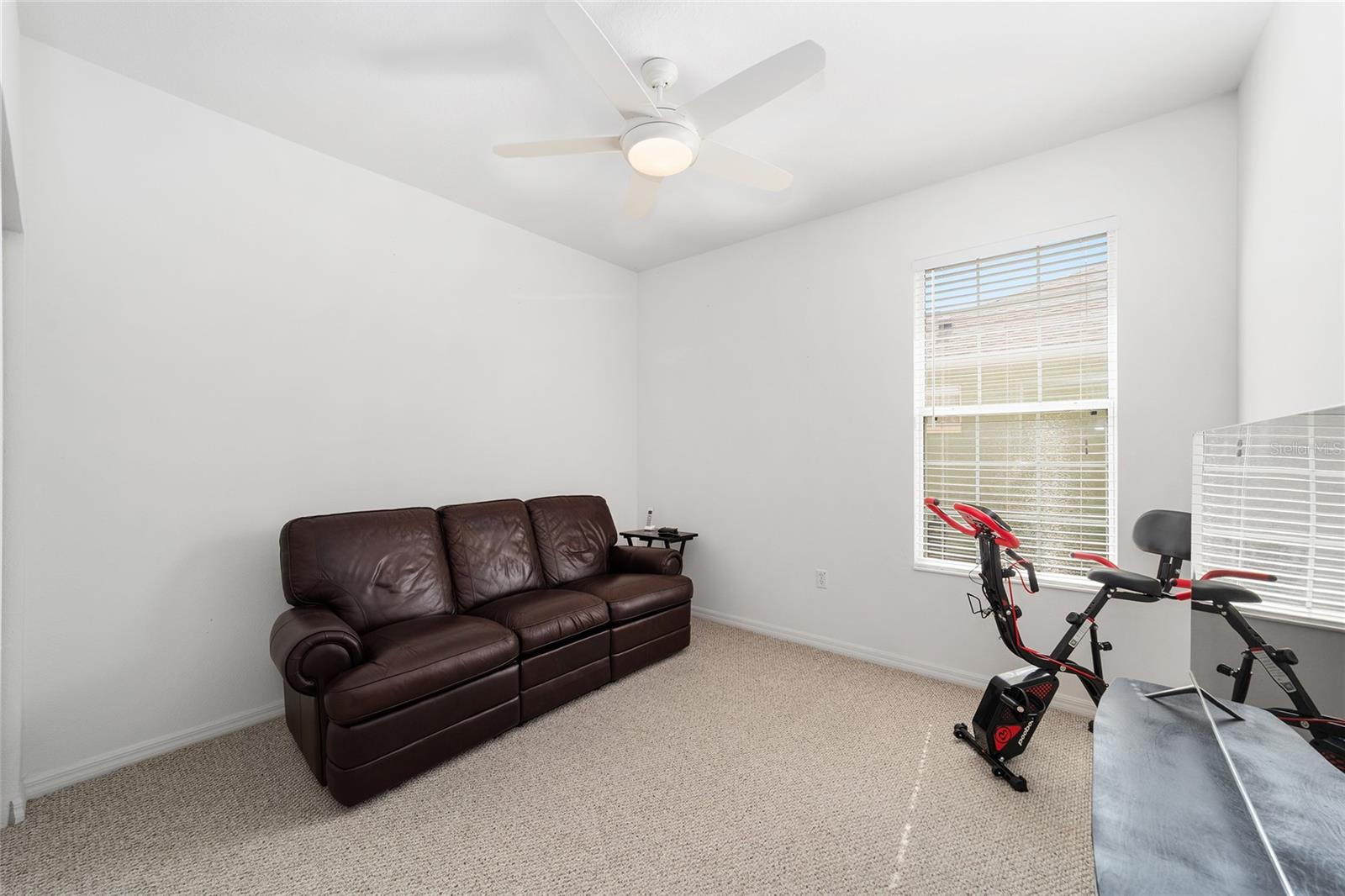 Image 20 of 44 For 8808 83rd Circle