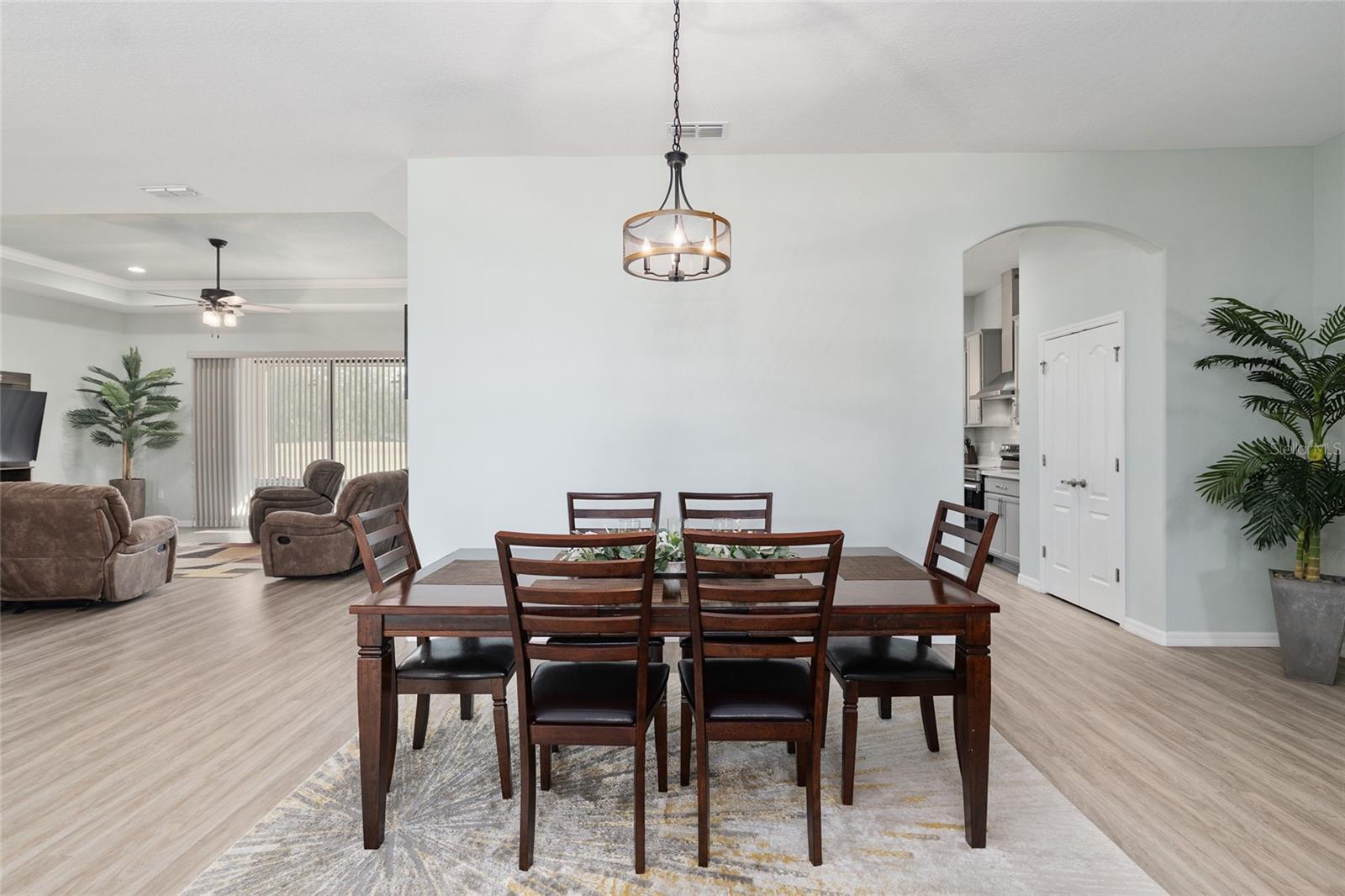 Image 19 of 100 For 7015 61st Avenue Road