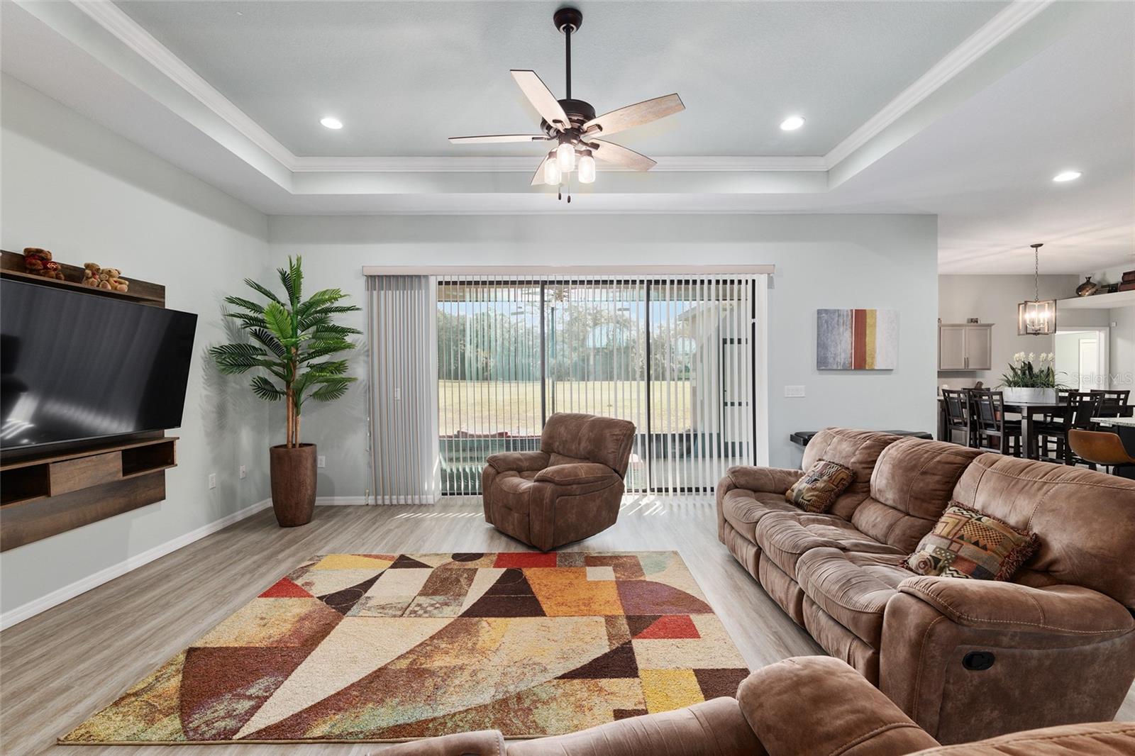 Image 23 of 100 For 7015 61st Avenue Road