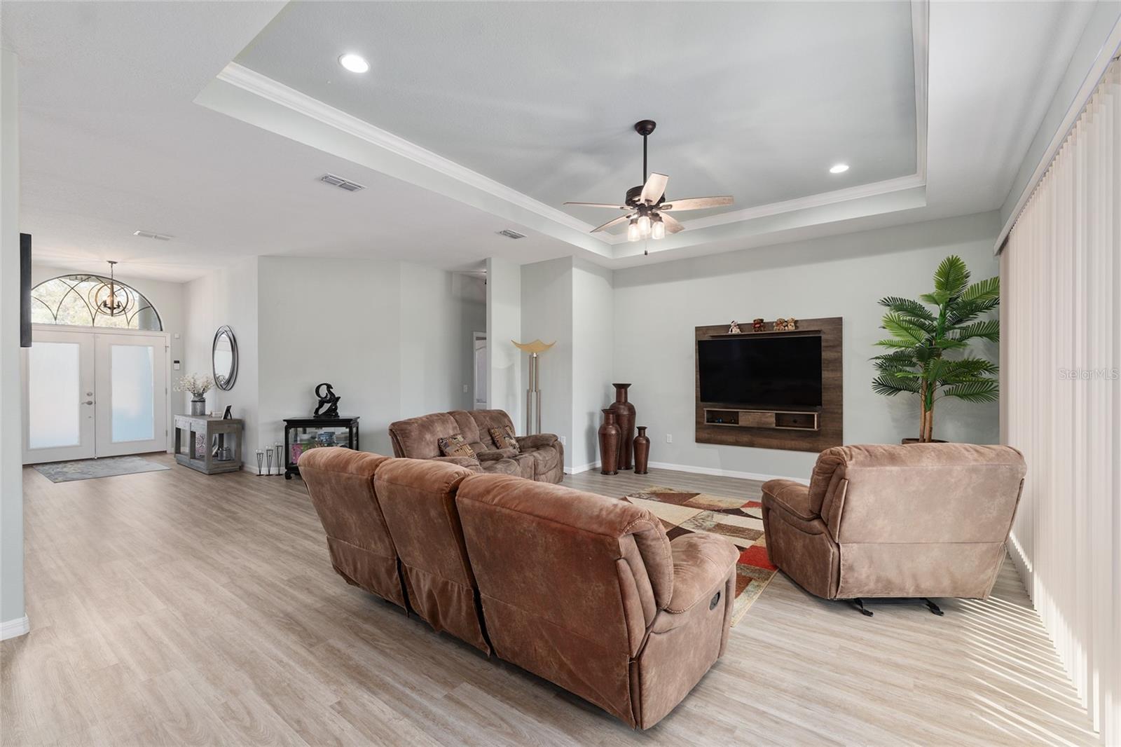 Image 25 of 100 For 7015 61st Avenue Road