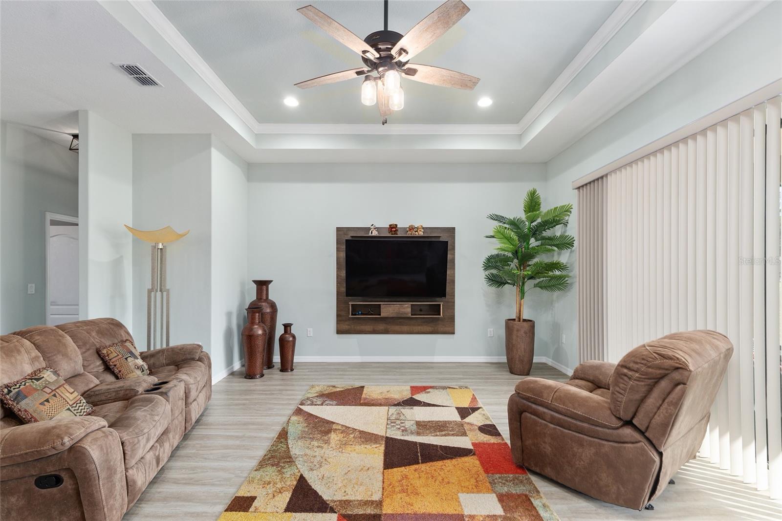 Image 26 of 100 For 7015 61st Avenue Road