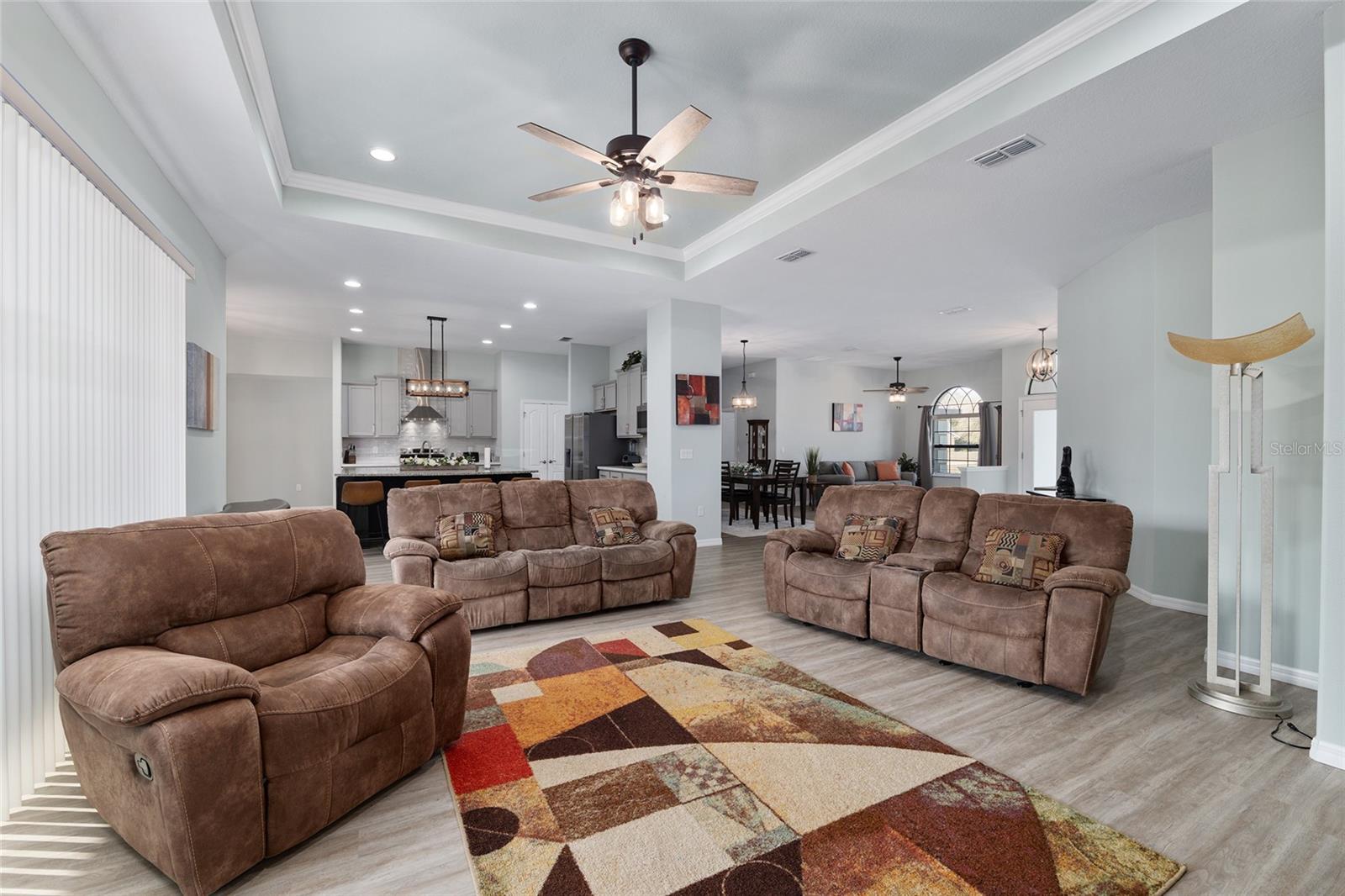 Image 27 of 100 For 7015 61st Avenue Road