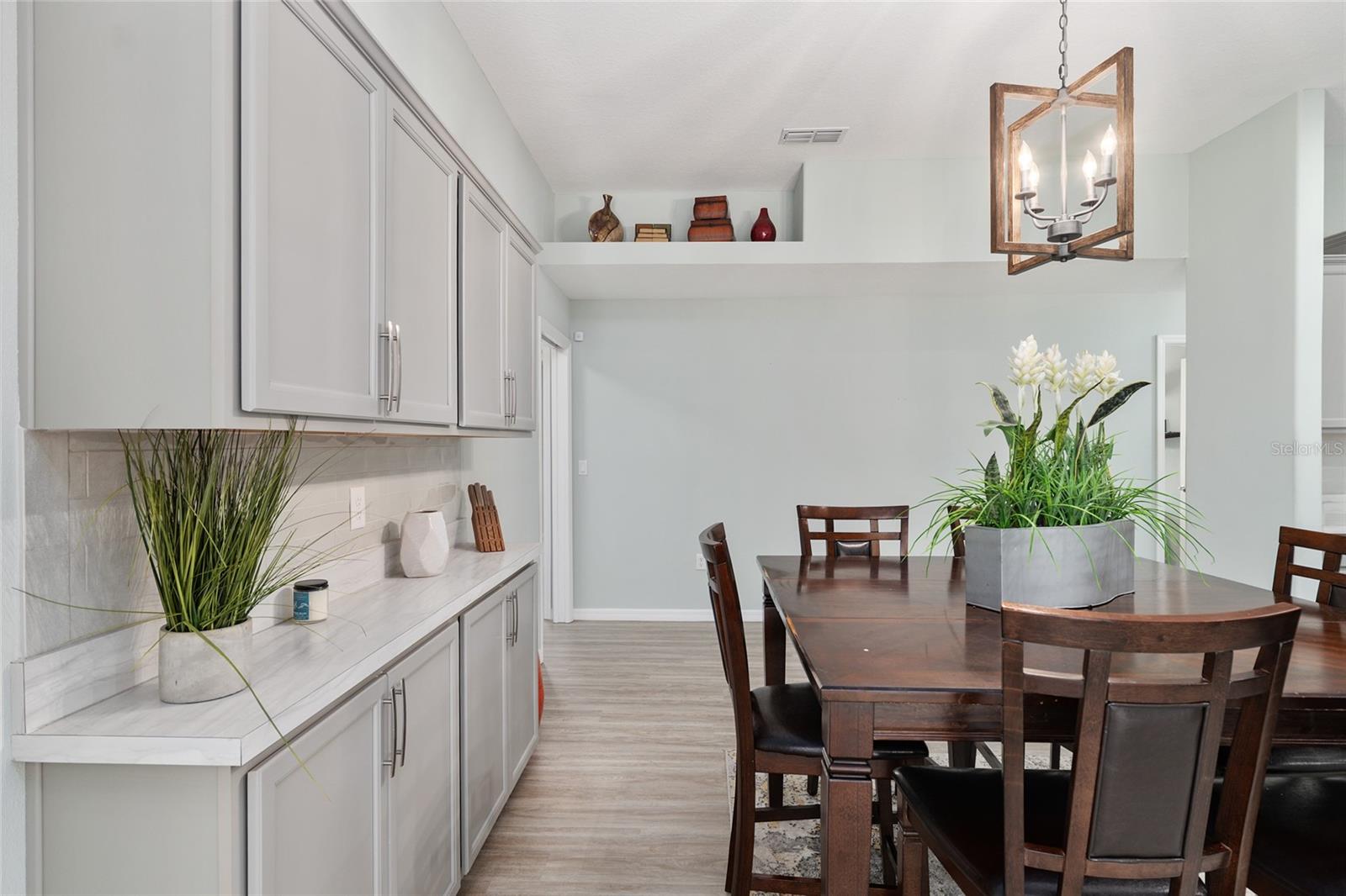 Image 38 of 100 For 7015 61st Avenue Road