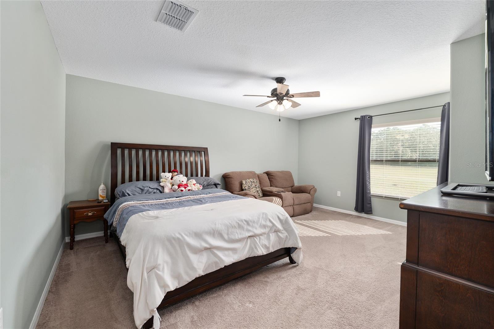 Image 52 of 100 For 7015 61st Avenue Road