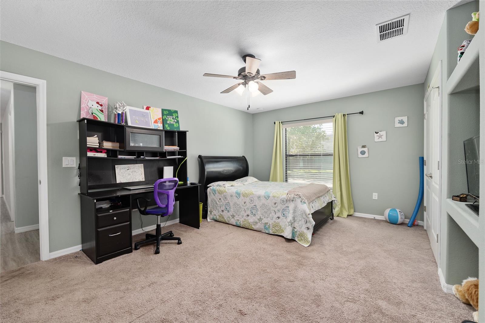 Image 66 of 100 For 7015 61st Avenue Road