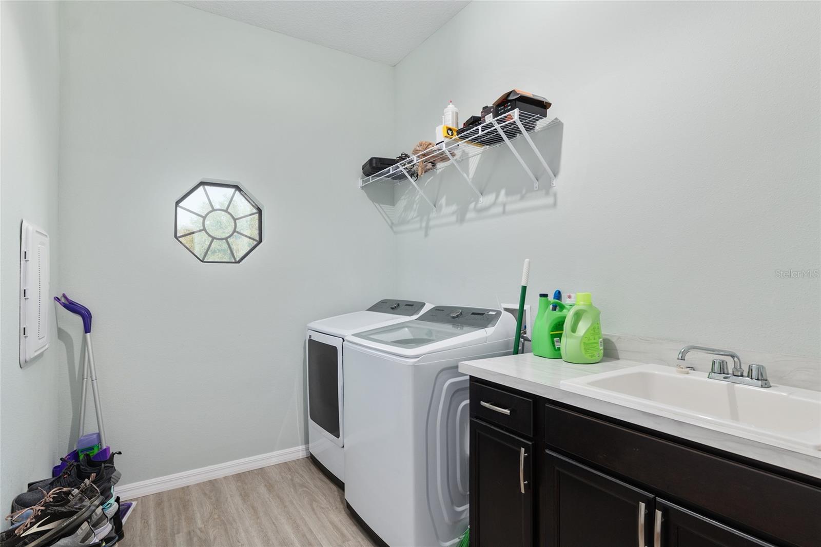 Image 68 of 100 For 7015 61st Avenue Road