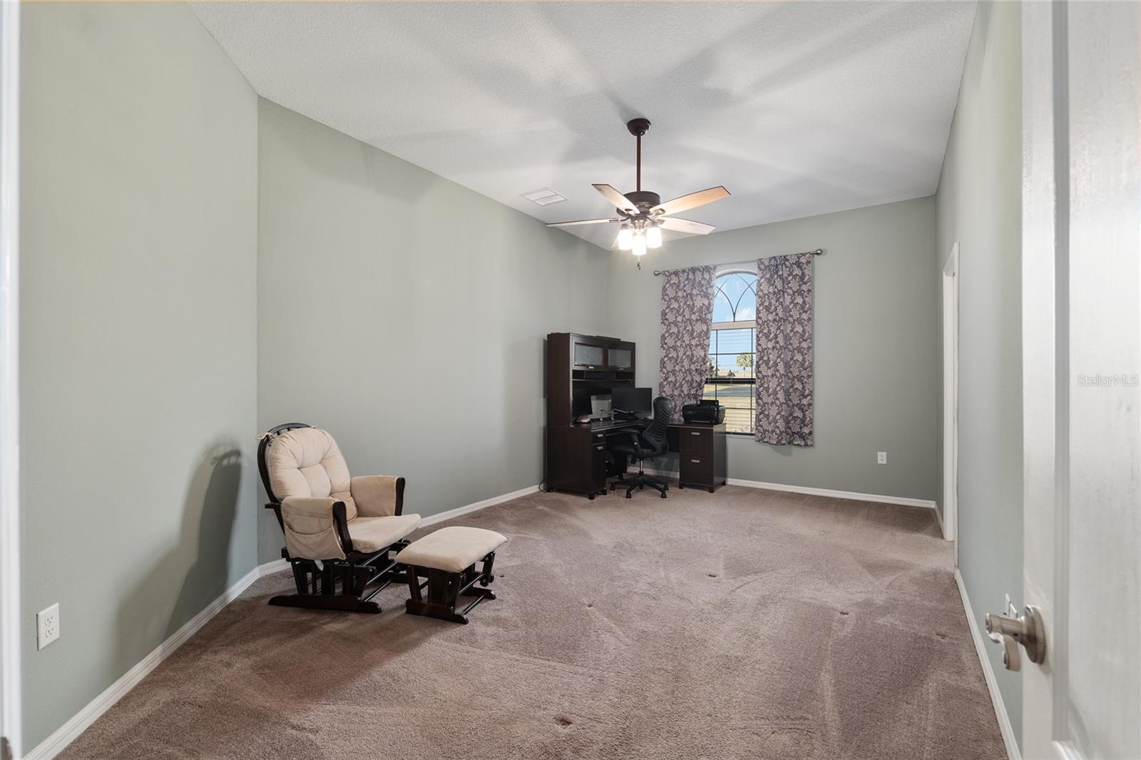 Image 71 of 100 For 7015 61st Avenue Road