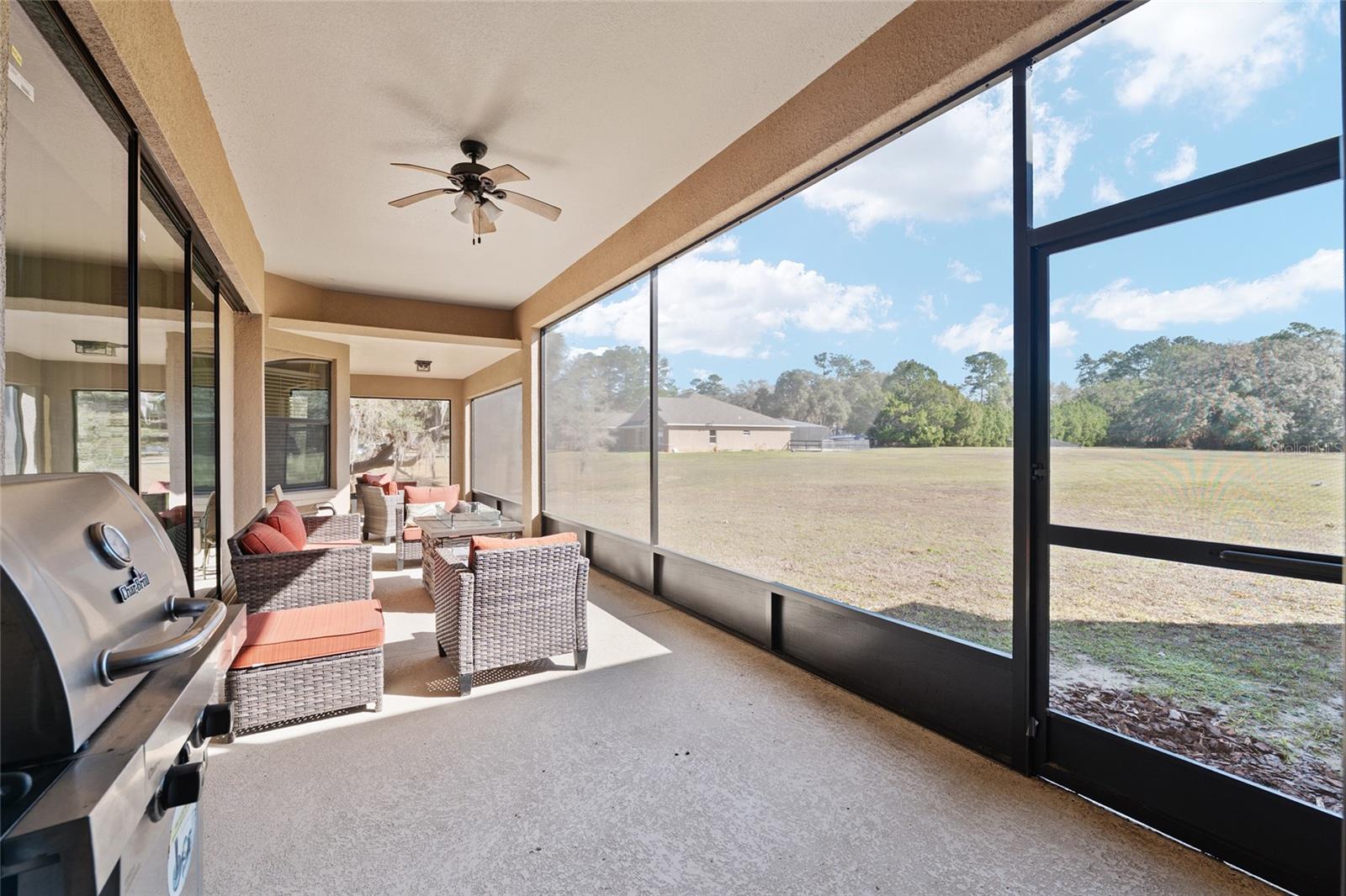 Image 73 of 100 For 7015 61st Avenue Road