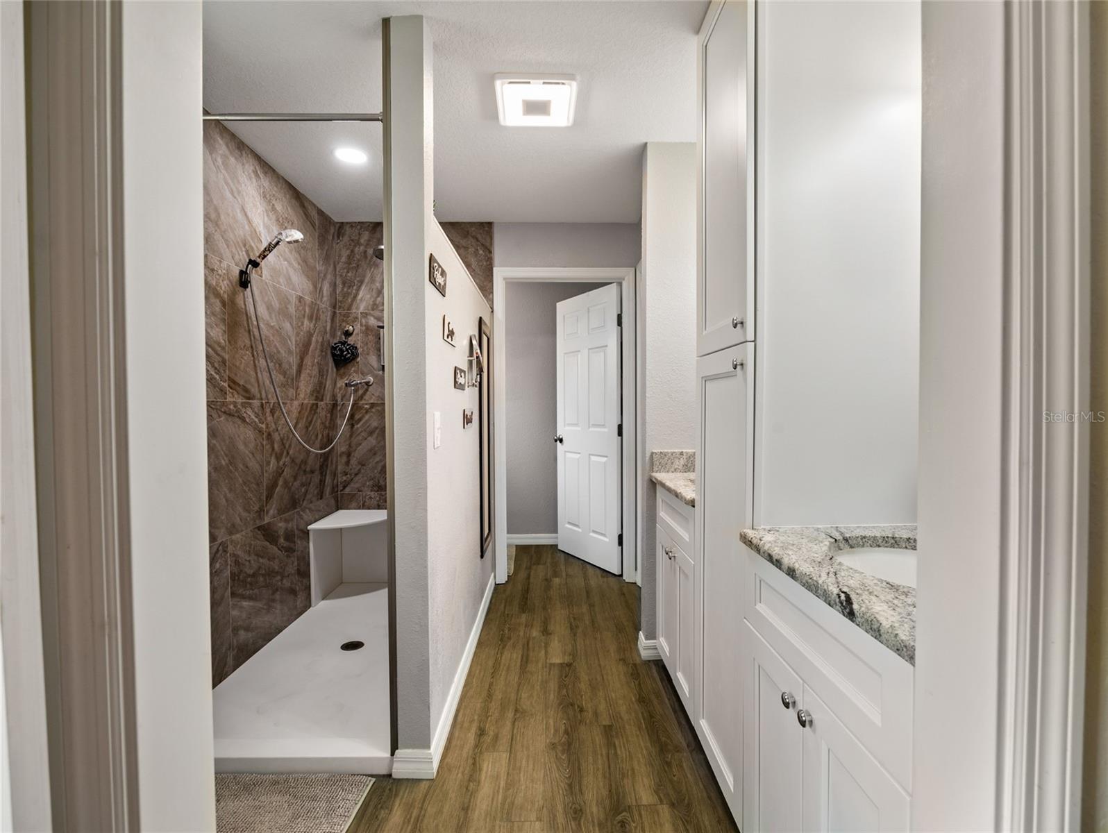 Image 27 of 43 For 6724 Cherry Road