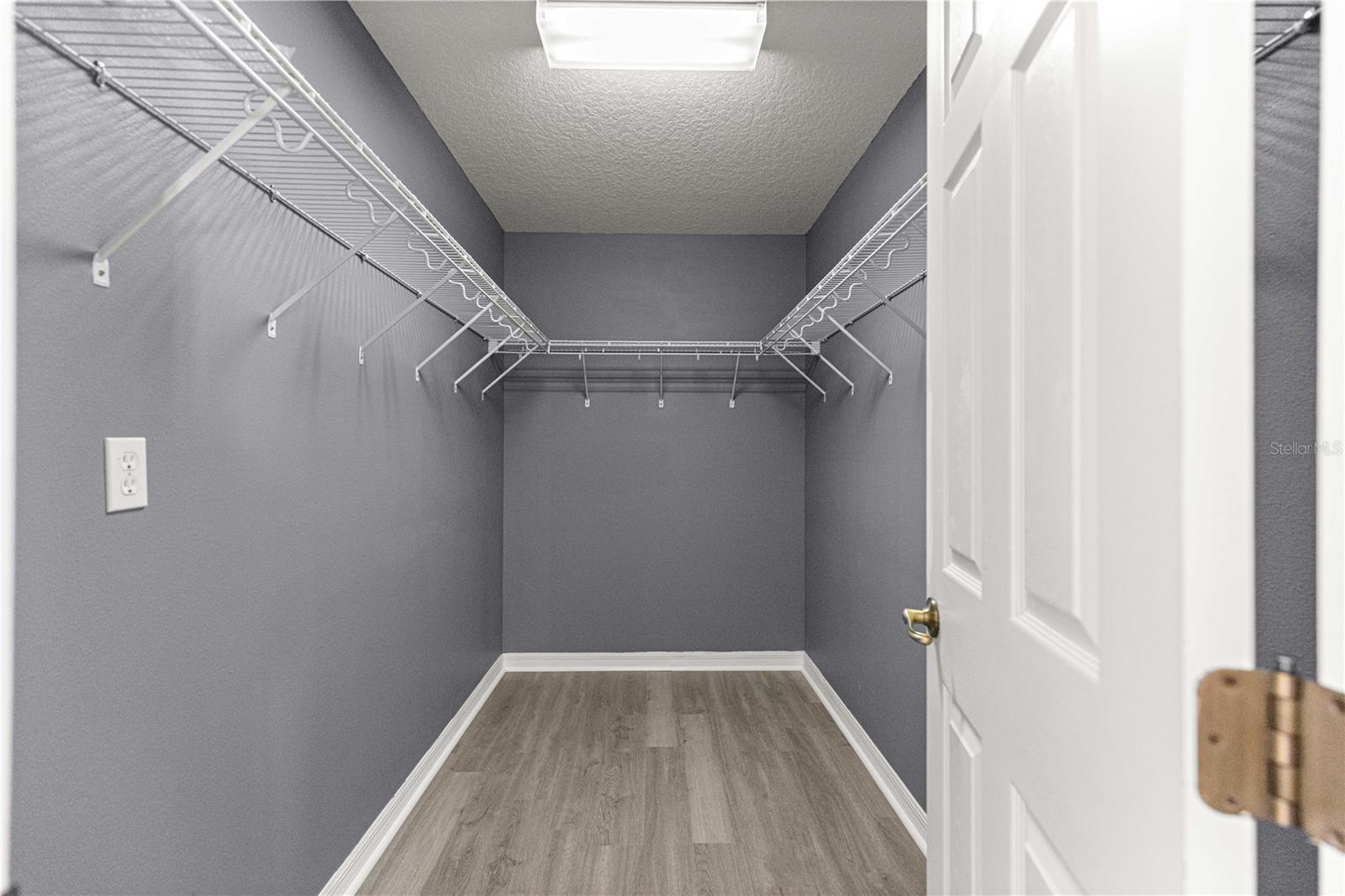 Image 25 of 44 For 5515 80th Place