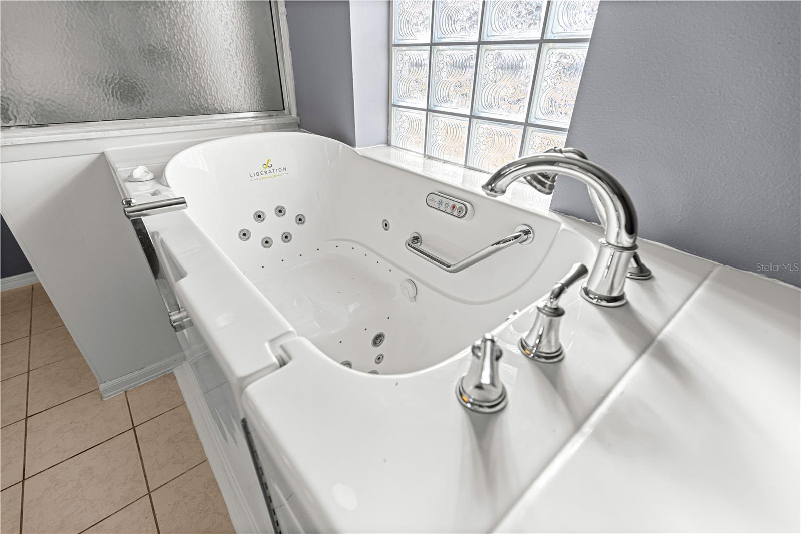 Image 29 of 44 For 5515 80th Place