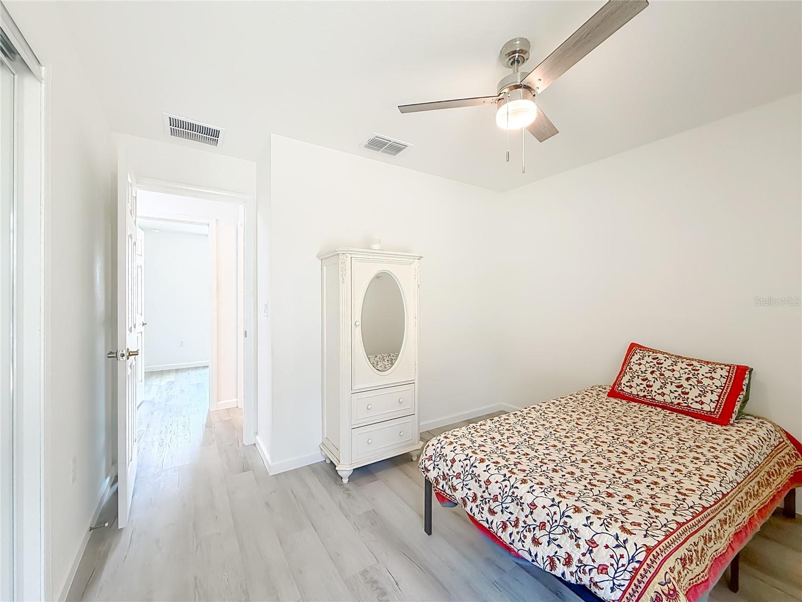 Image 25 of 53 For 6488 13th Avenue