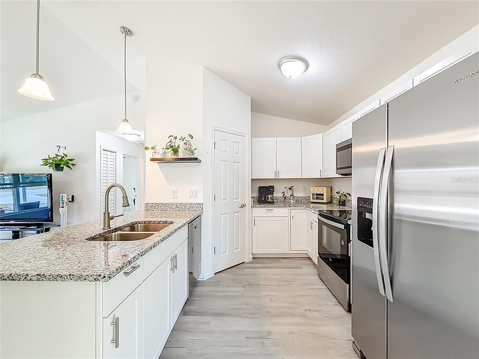 Image 9 of 53 For 6488 13th Avenue