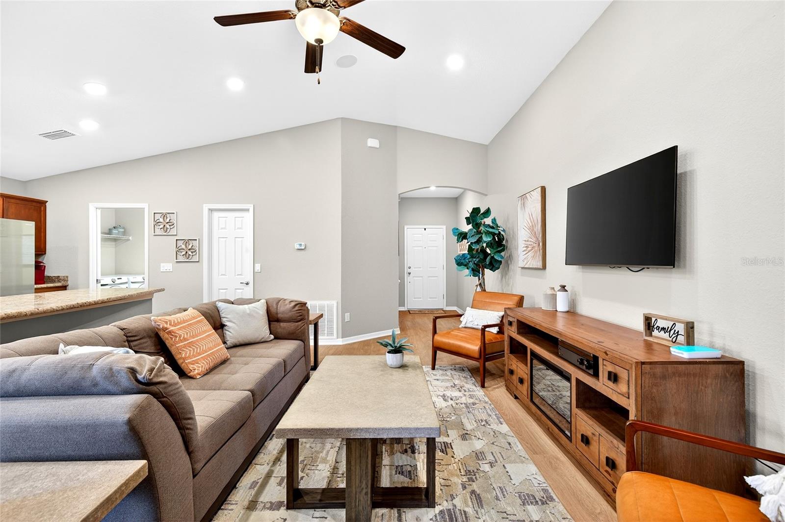 Image 11 of 43 For 9053 49th Avenue Road