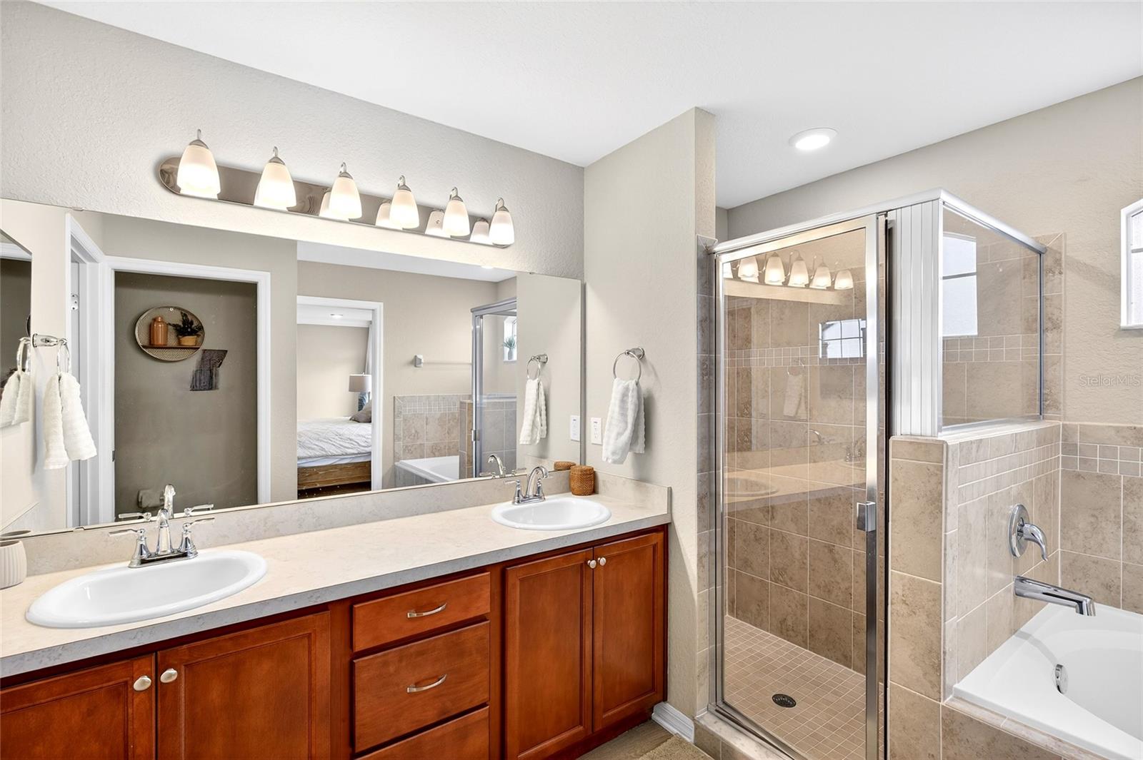 Image 25 of 43 For 9053 49th Avenue Road