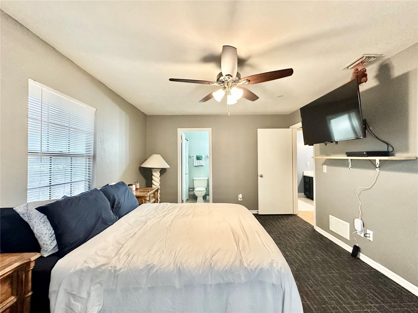 Image 11 of 23 For 5962 64th Street