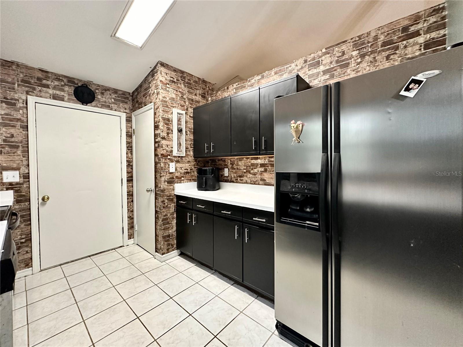 Image 6 of 23 For 5962 64th Street