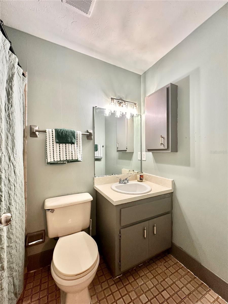 Image 9 of 23 For 5962 64th Street