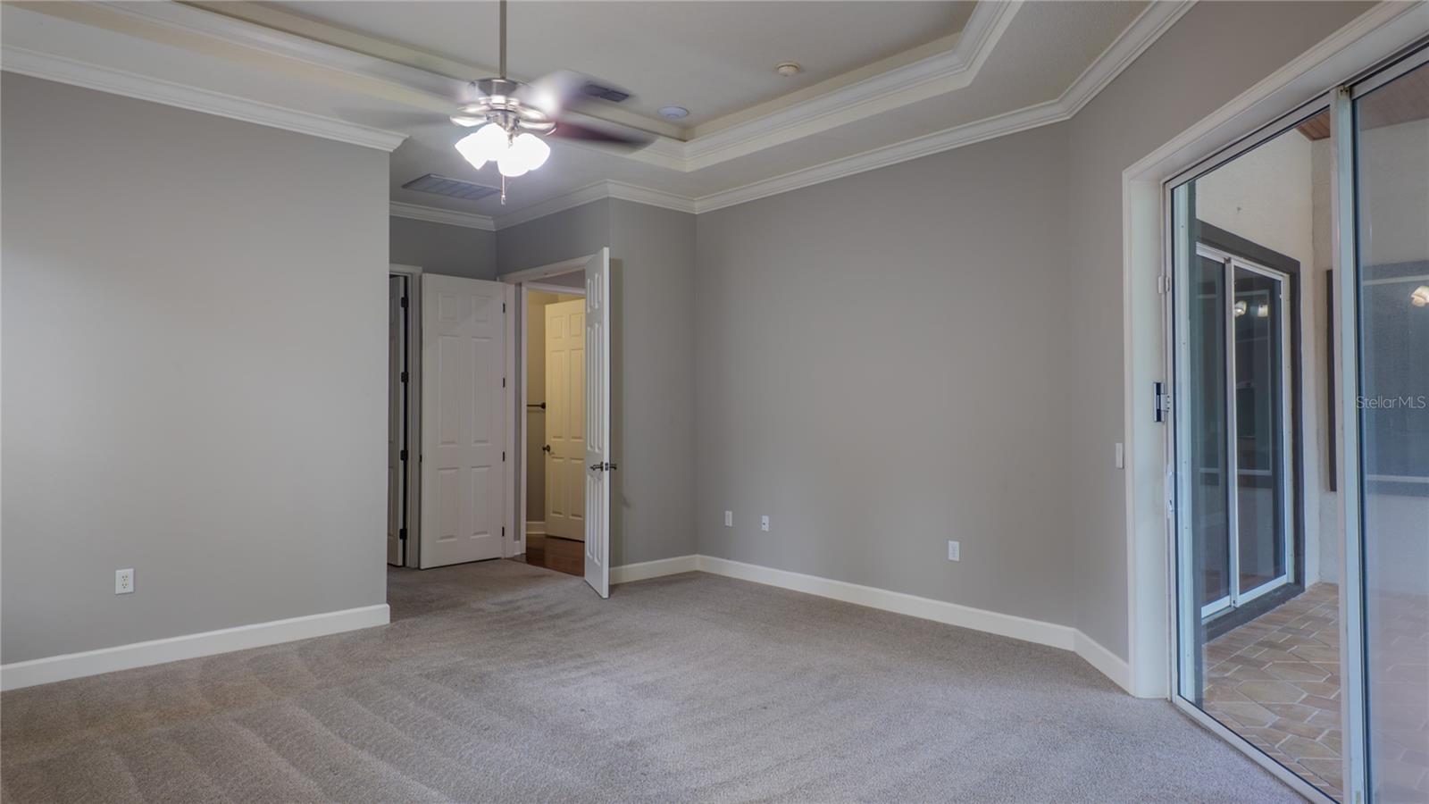 Image 27 of 54 For 617 47th Loop