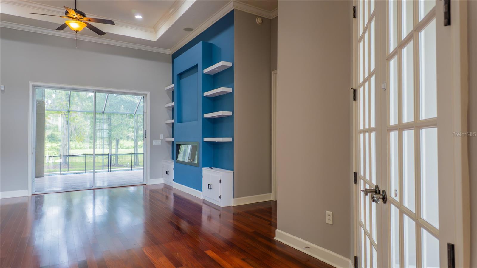 Image 5 of 54 For 617 47th Loop