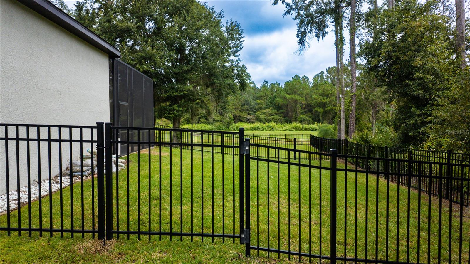 Image 51 of 54 For 617 47th Loop