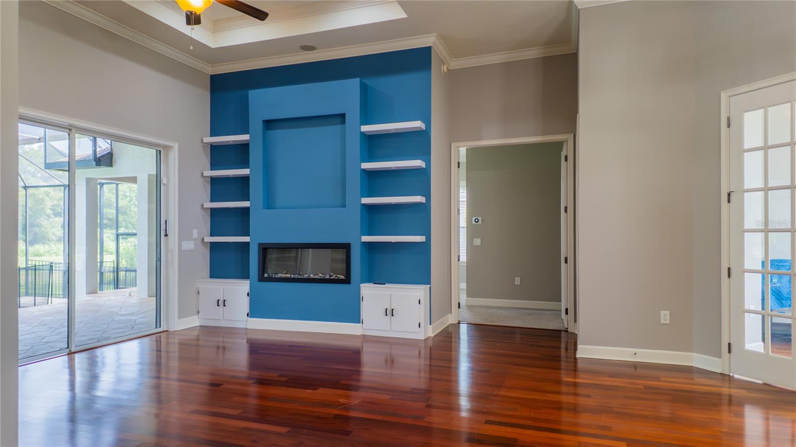 Image 7 of 54 For 617 47th Loop