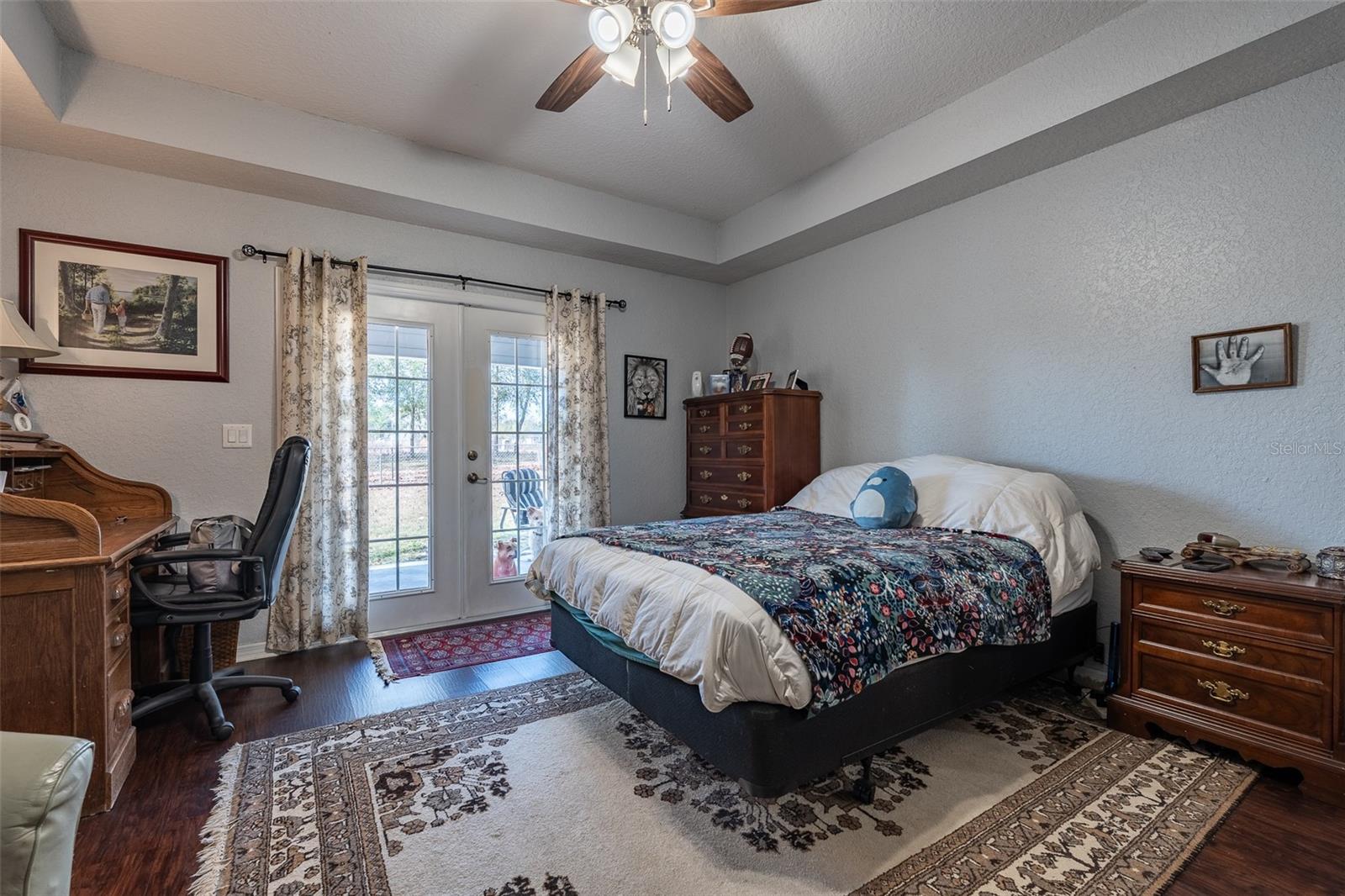 Listing photo id 17 for 1336 154th Avenue