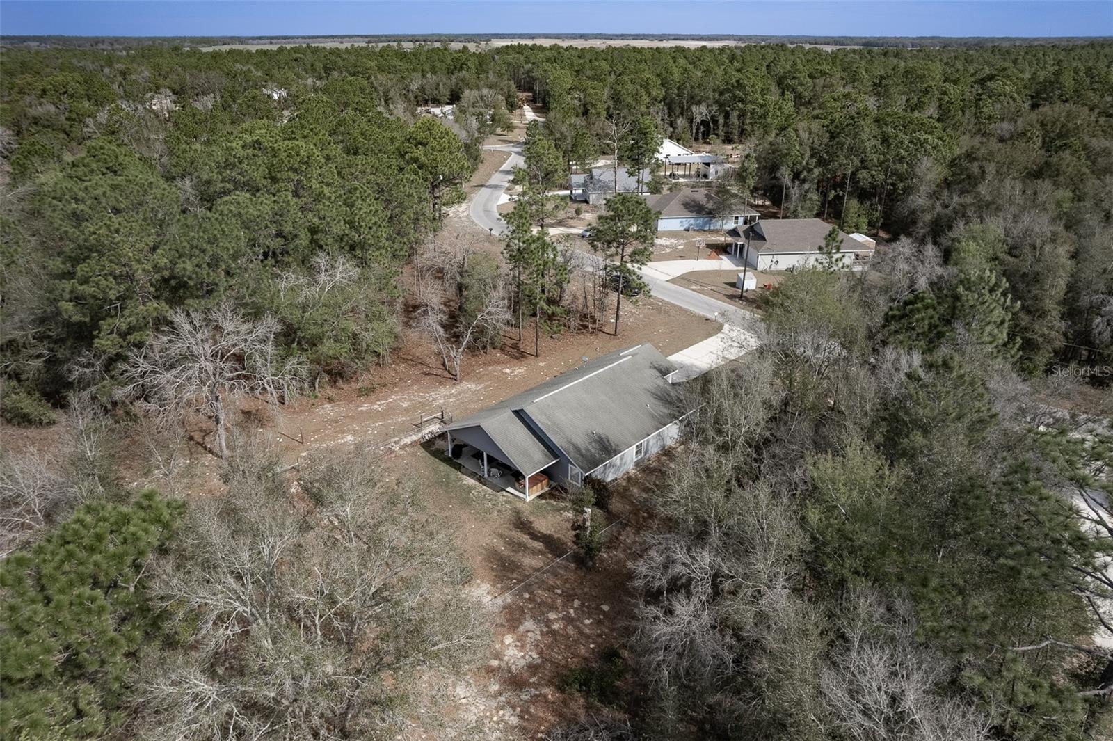 Listing photo id 43 for 1336 154th Avenue