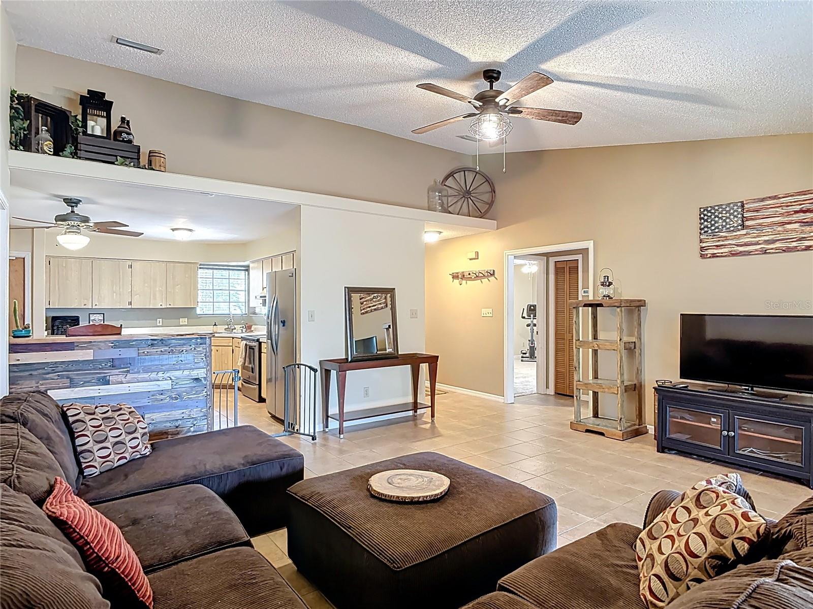 Image 10 of 62 For 276 Deleon Road