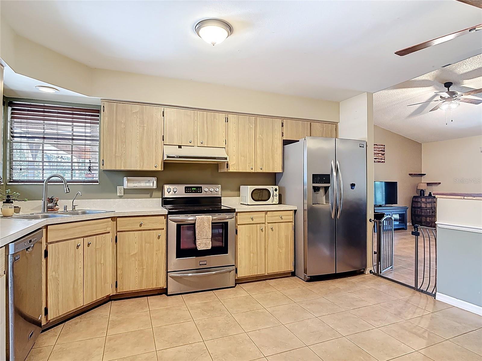 Image 16 of 62 For 276 Deleon Road