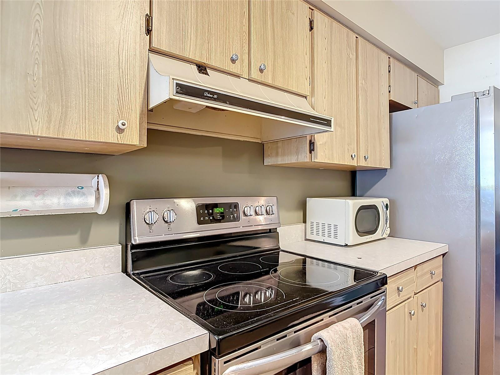 Image 18 of 62 For 276 Deleon Road