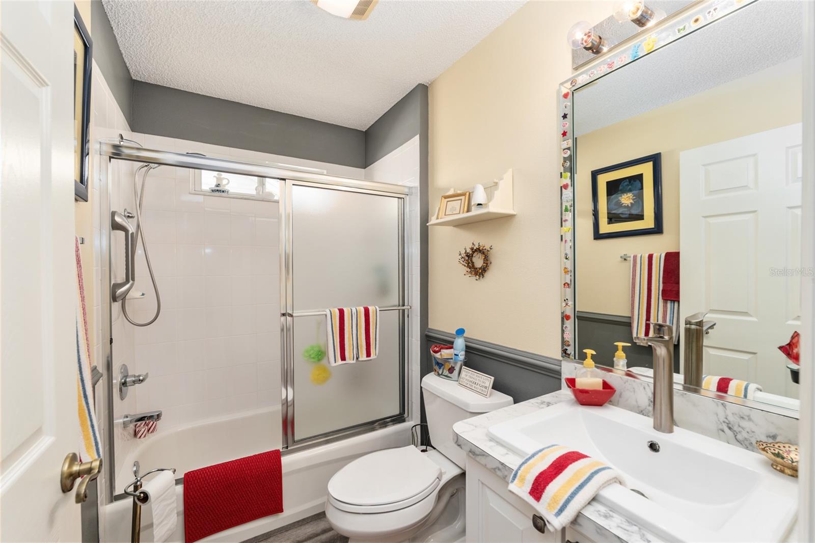 Image 28 of 50 For 1270 Northbrook Place