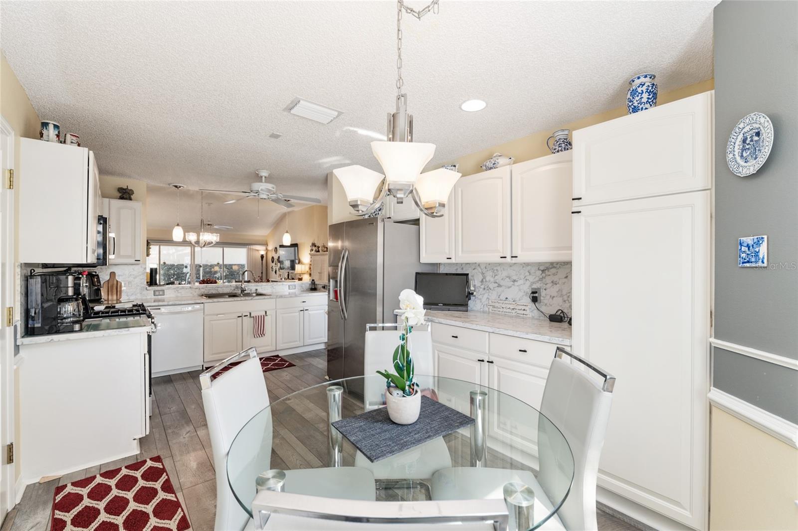 Image 9 of 50 For 1270 Northbrook Place