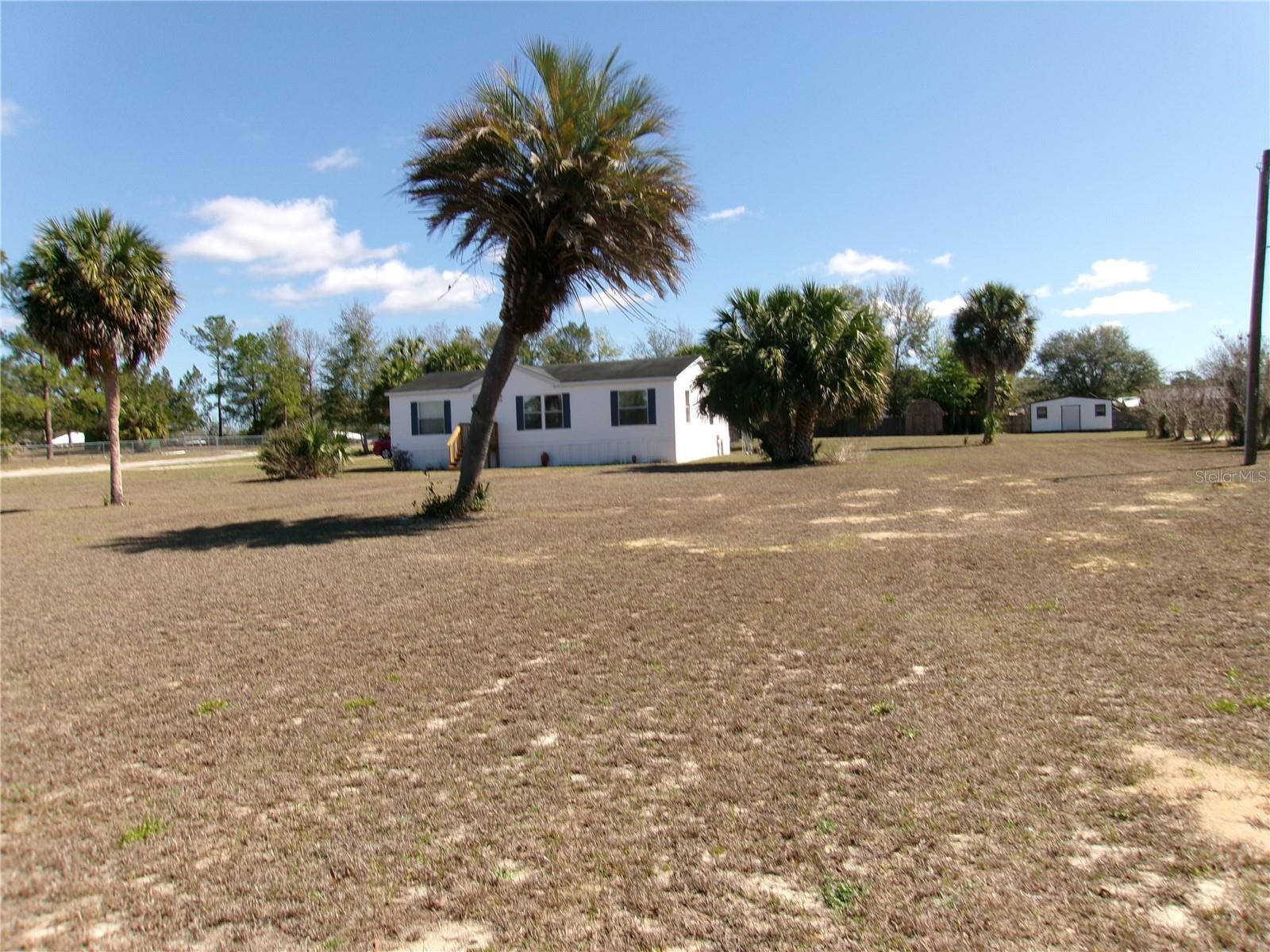 Image 6 of 47 For 12525 83rd Terrace