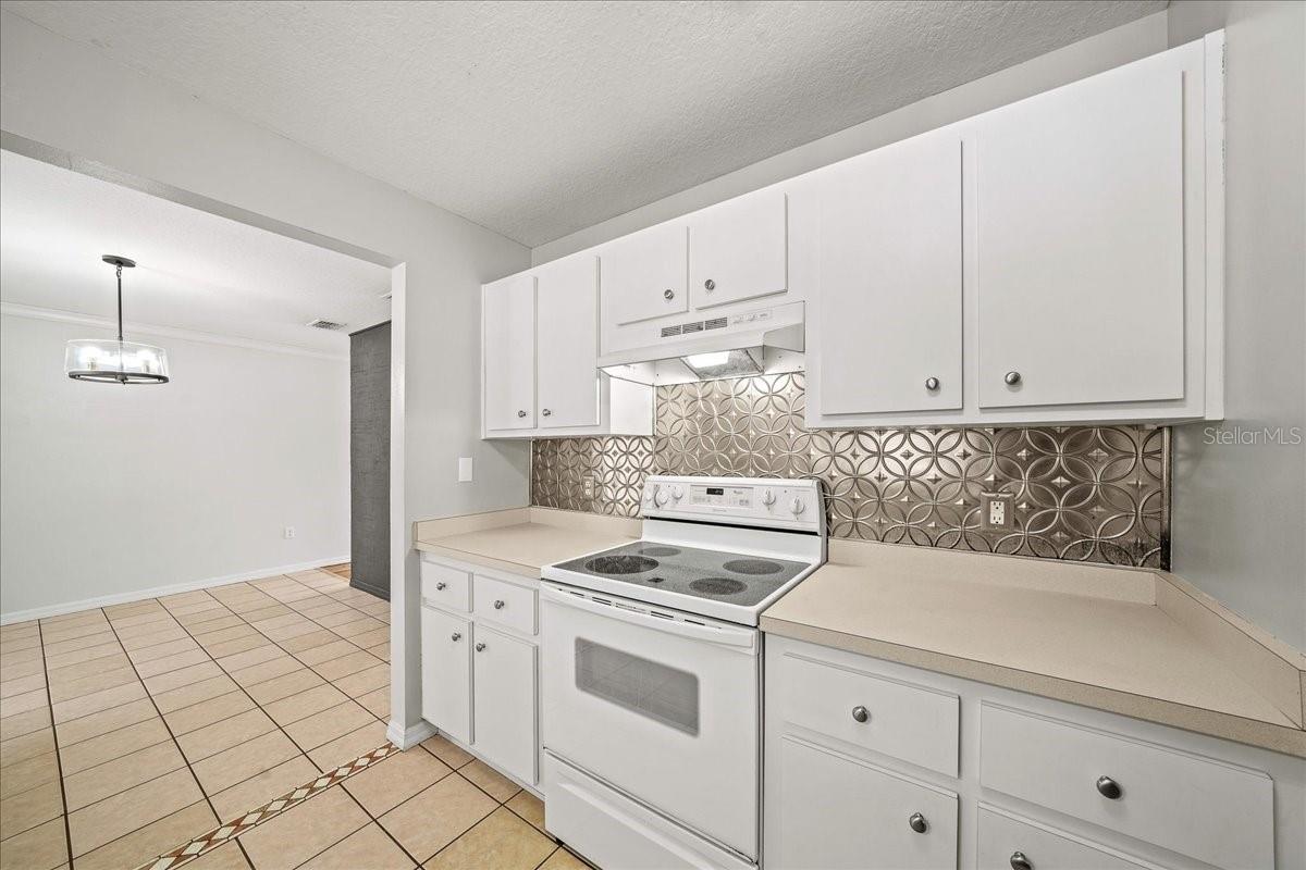 Image 13 of 38 For 9 Pecan Radial