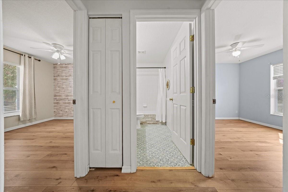 Image 23 of 38 For 9 Pecan Radial