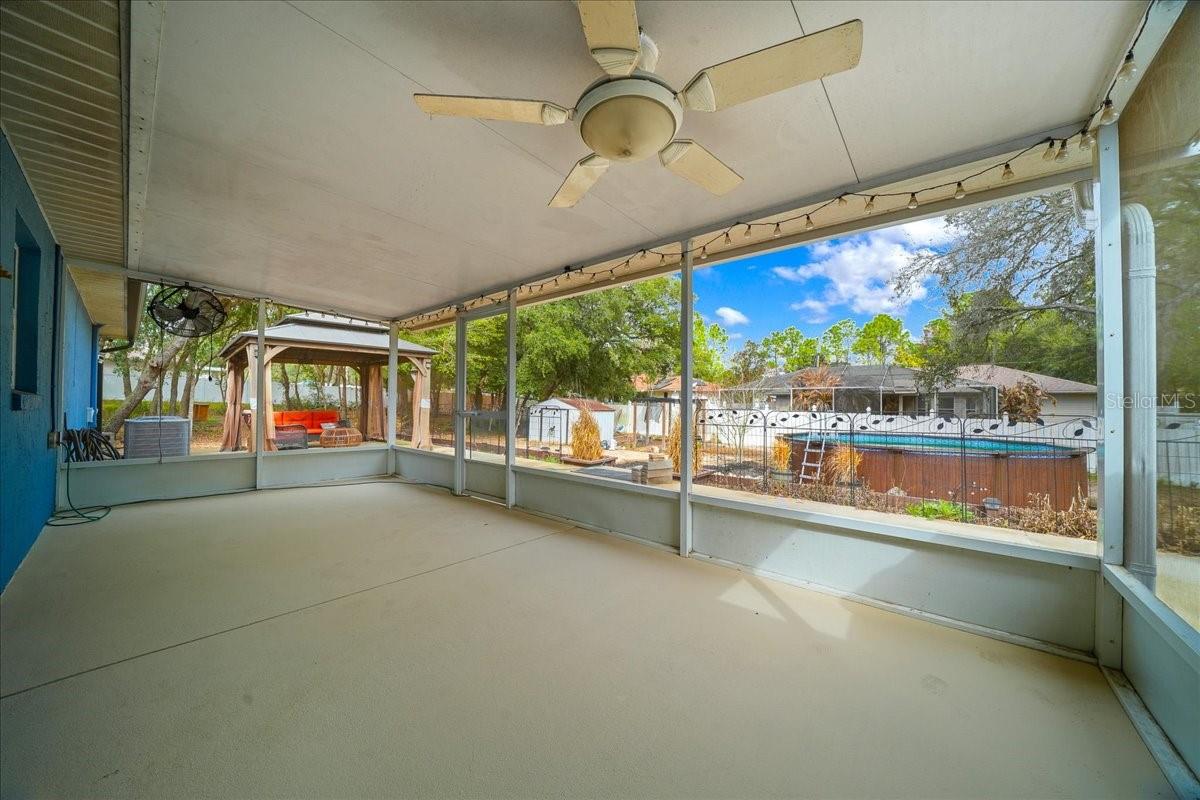 Image 31 of 38 For 9 Pecan Radial