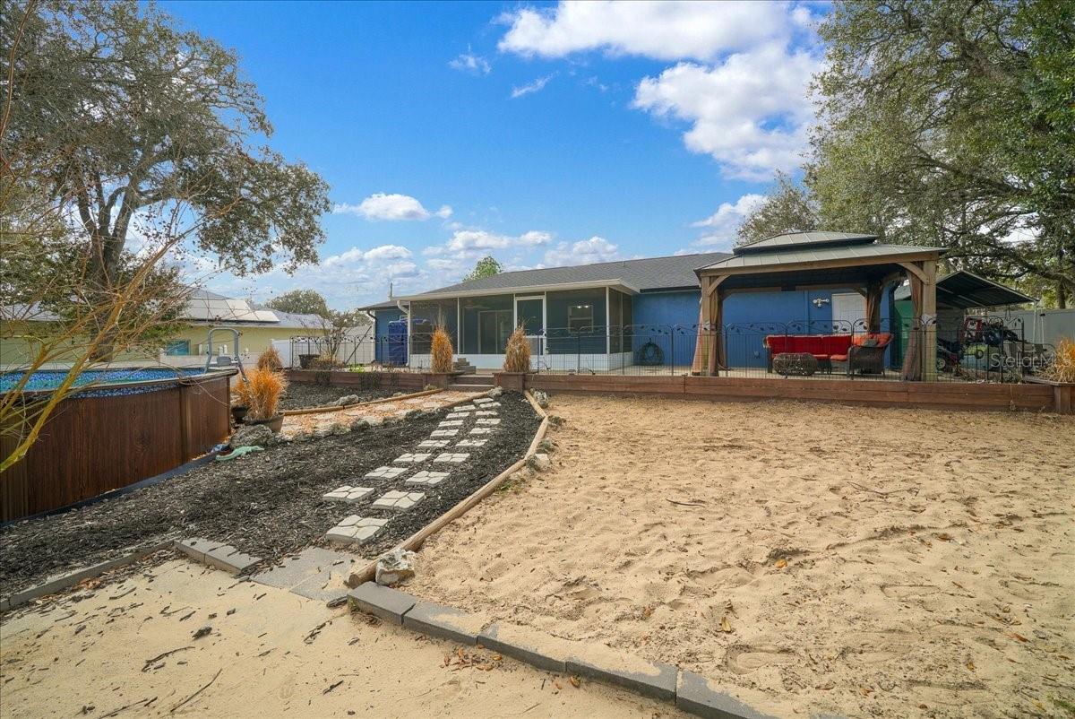 Image 36 of 38 For 9 Pecan Radial