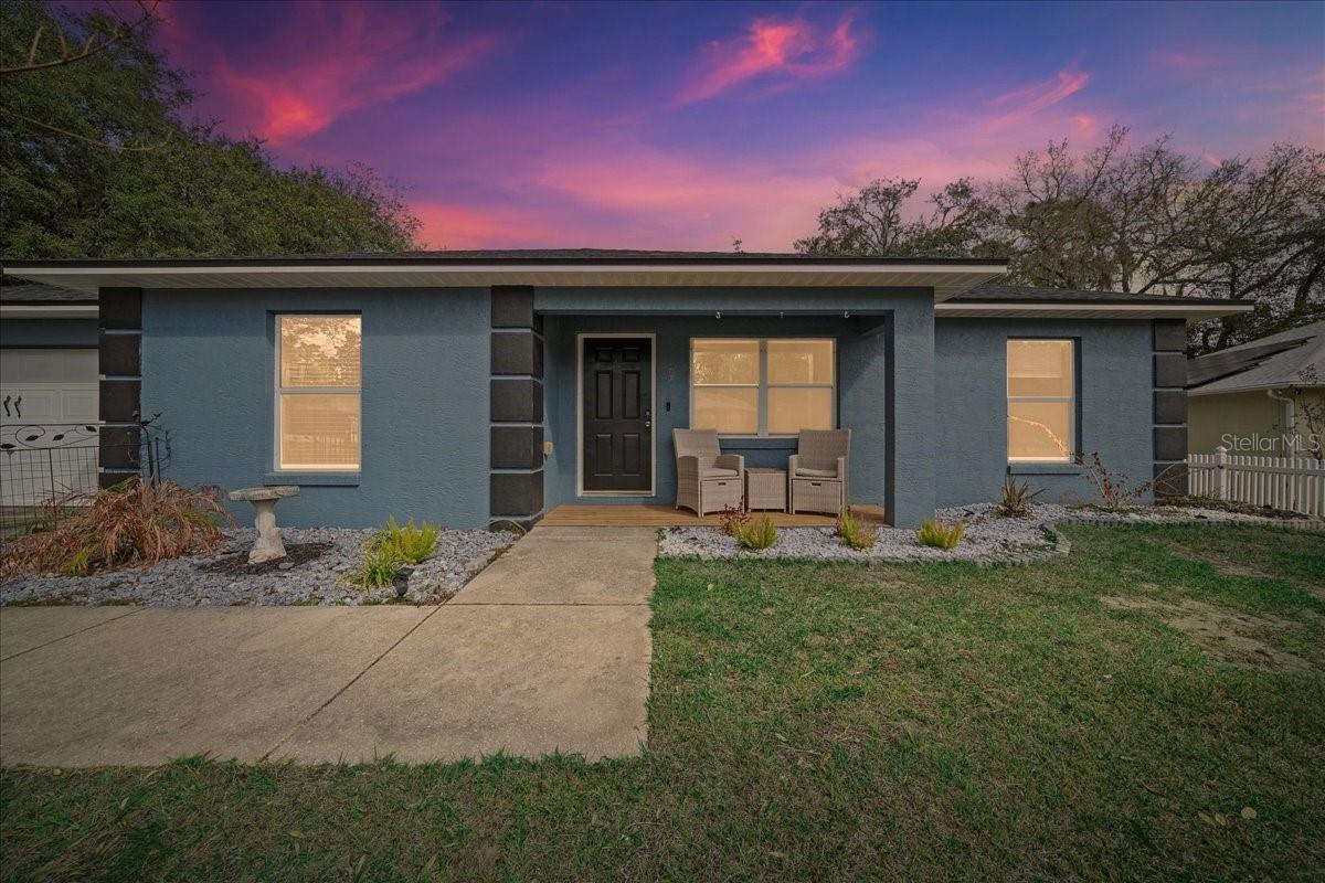 Image 5 of 38 For 9 Pecan Radial