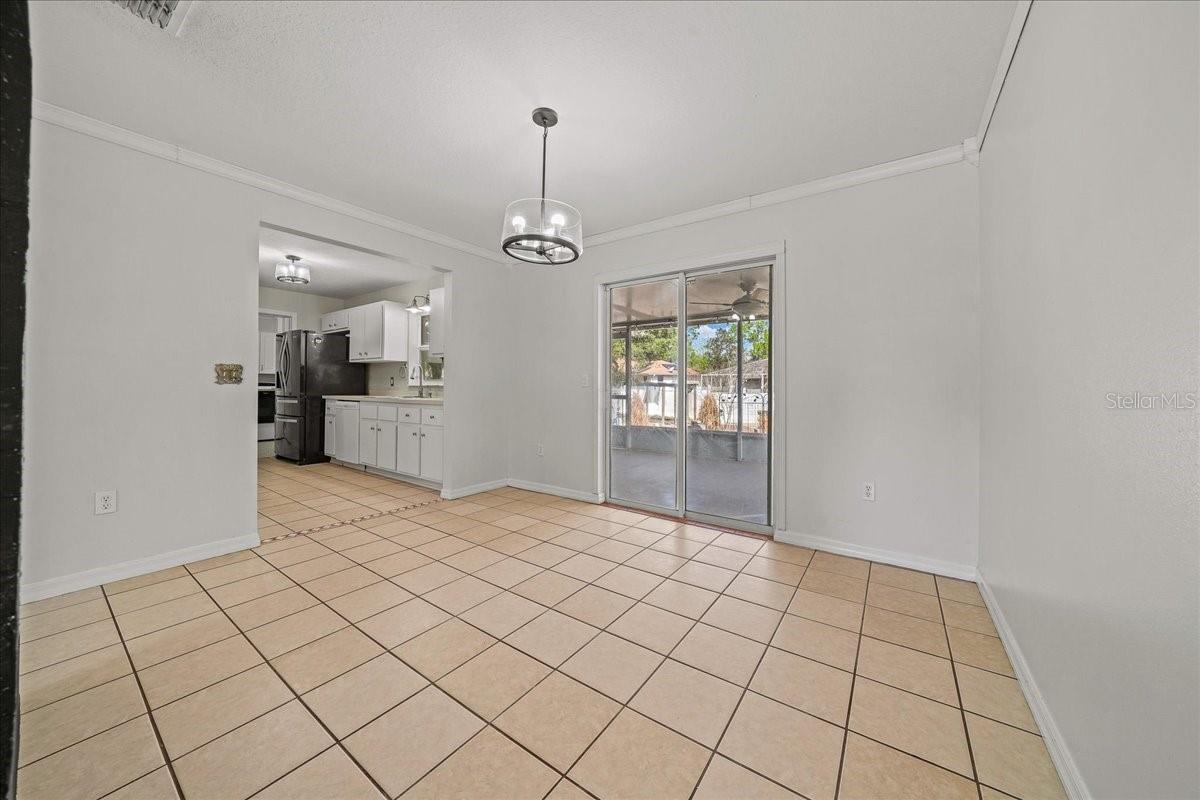 Image 9 of 38 For 9 Pecan Radial