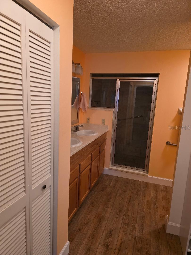 Image 15 of 31 For 9028 91st Circle