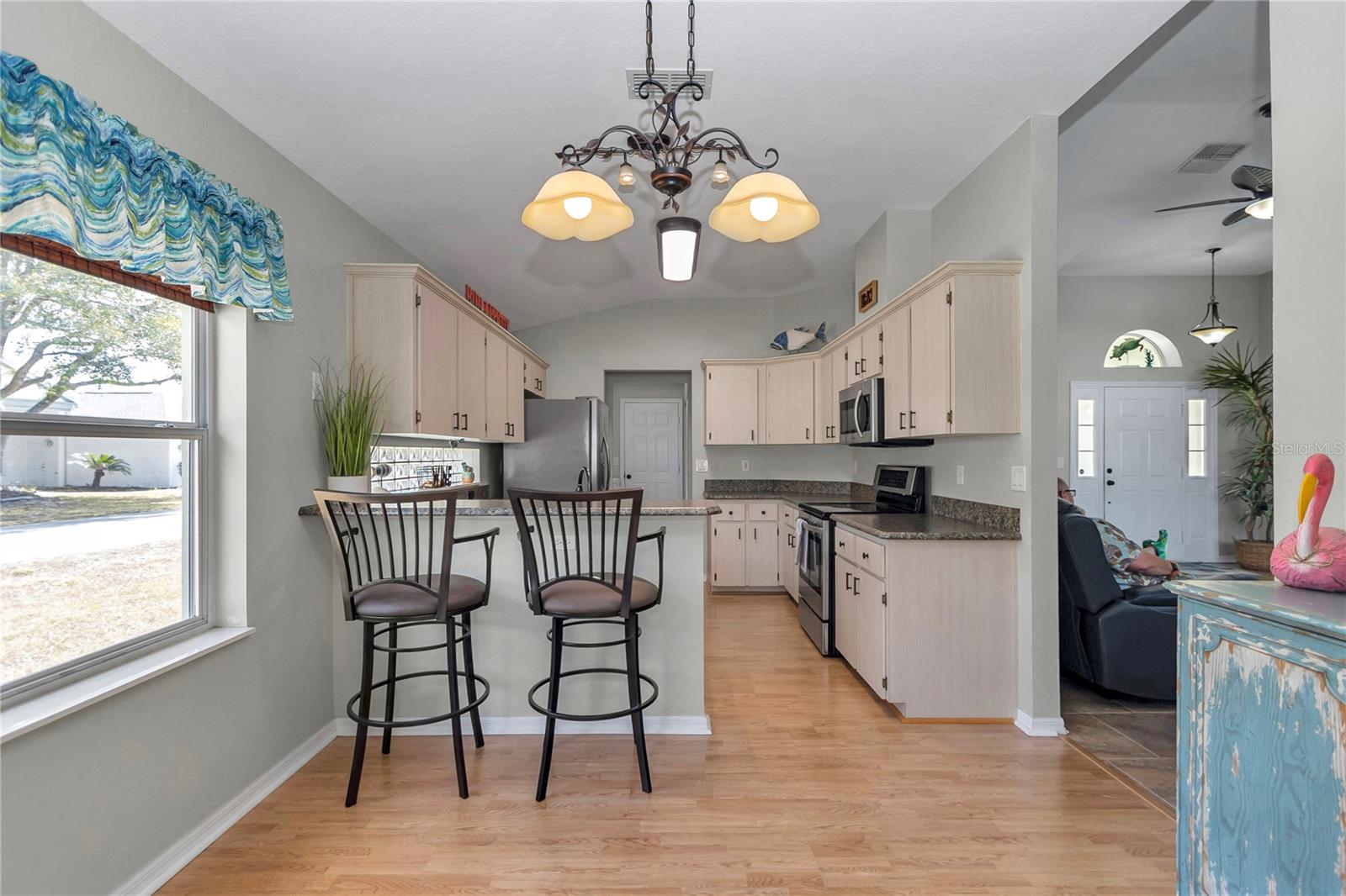 Image 15 of 43 For 11170 72nd Avenue