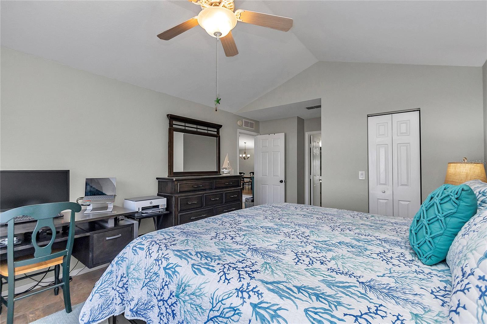 Image 21 of 43 For 11170 72nd Avenue