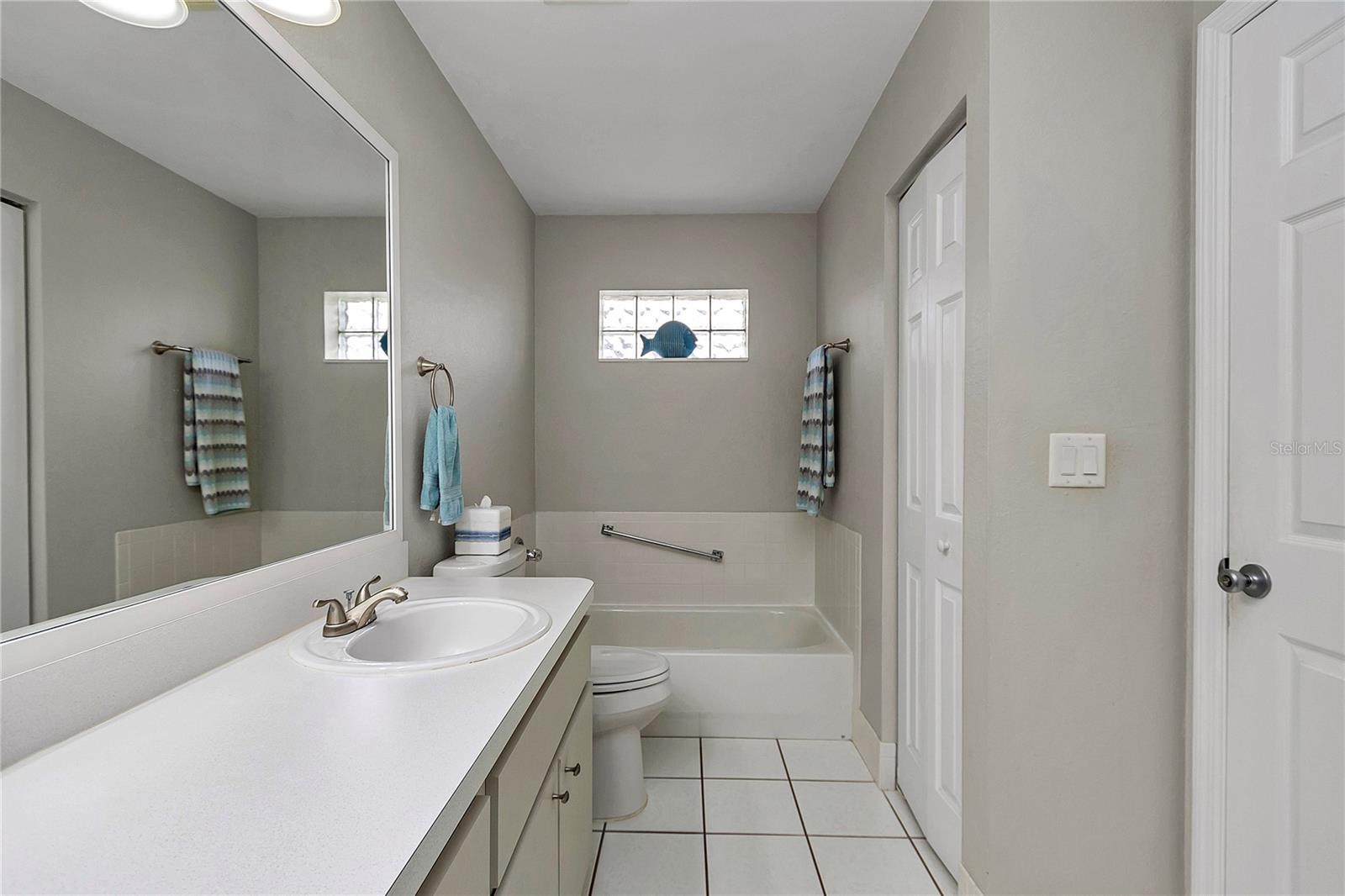 Image 23 of 43 For 11170 72nd Avenue