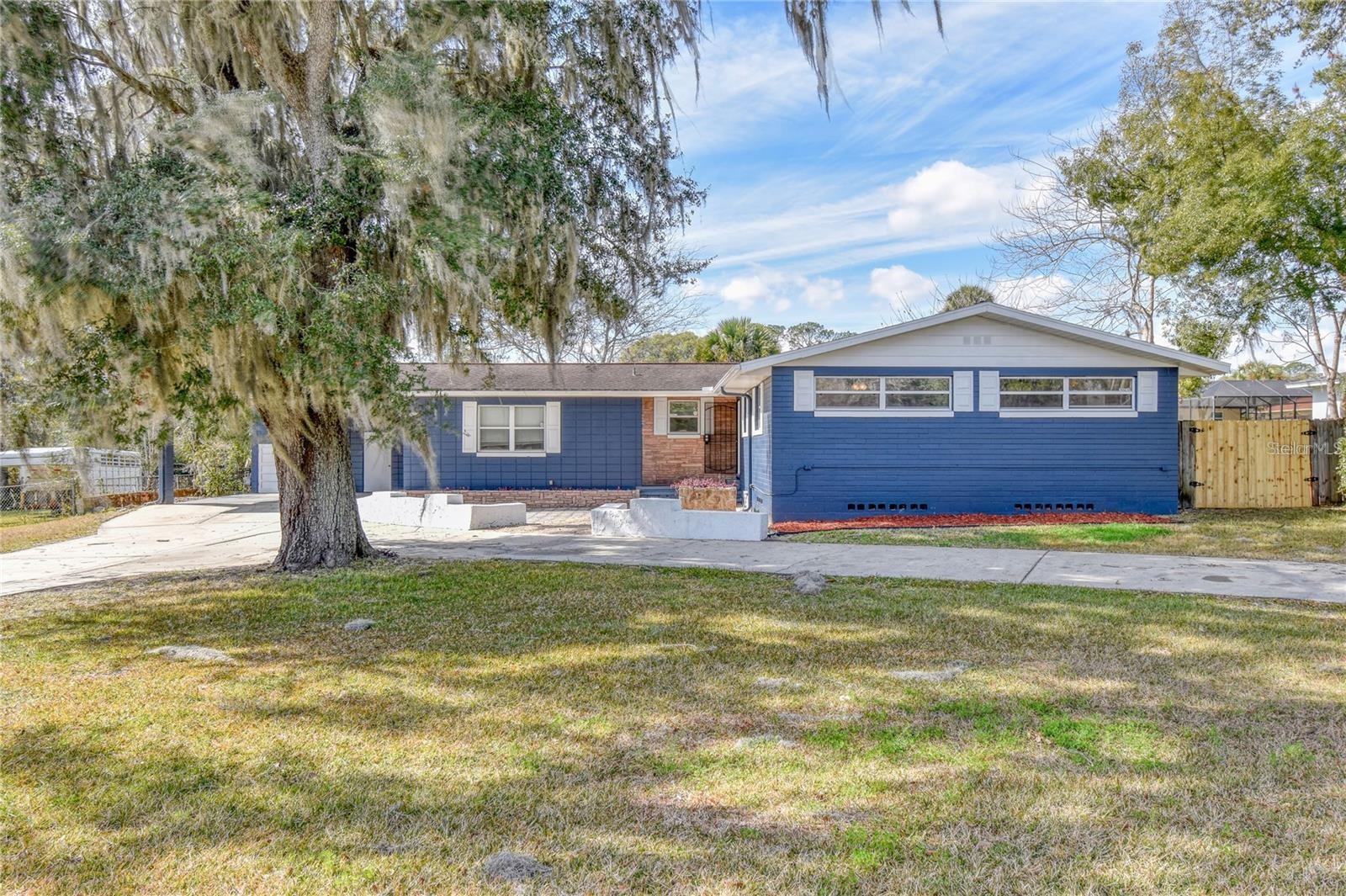 Details for 1828 Lake Weir Avenue, OCALA, FL 34471