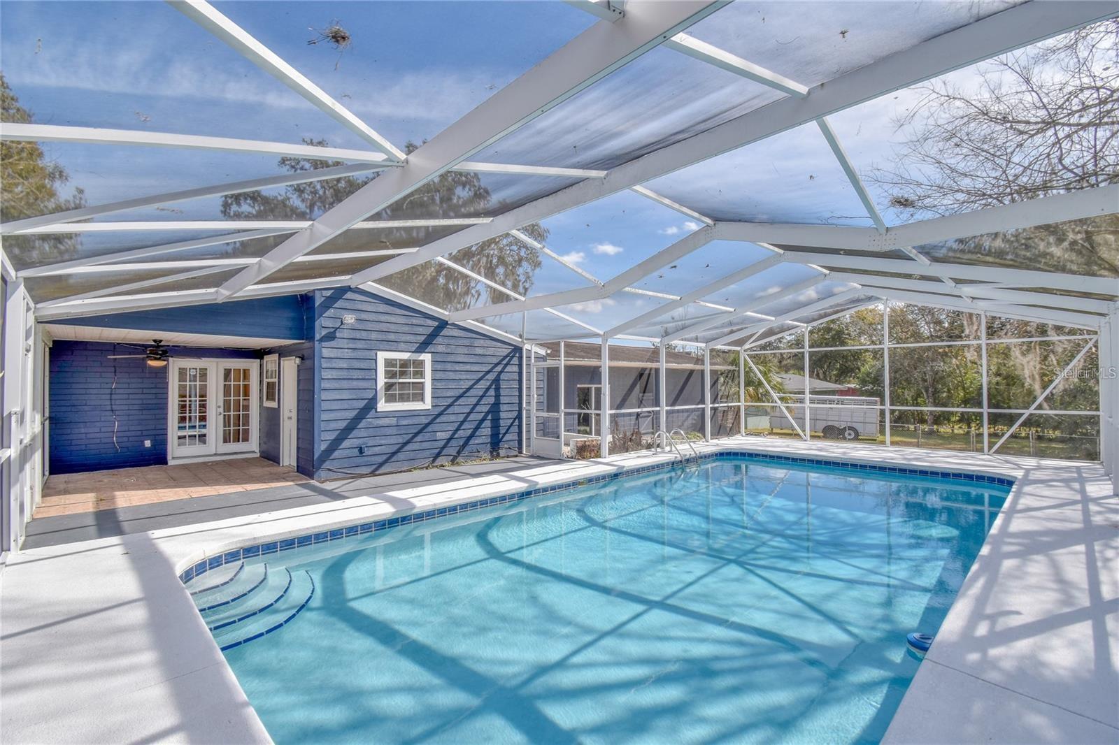 Image 2 of 48 For 1828 Lake Weir Avenue