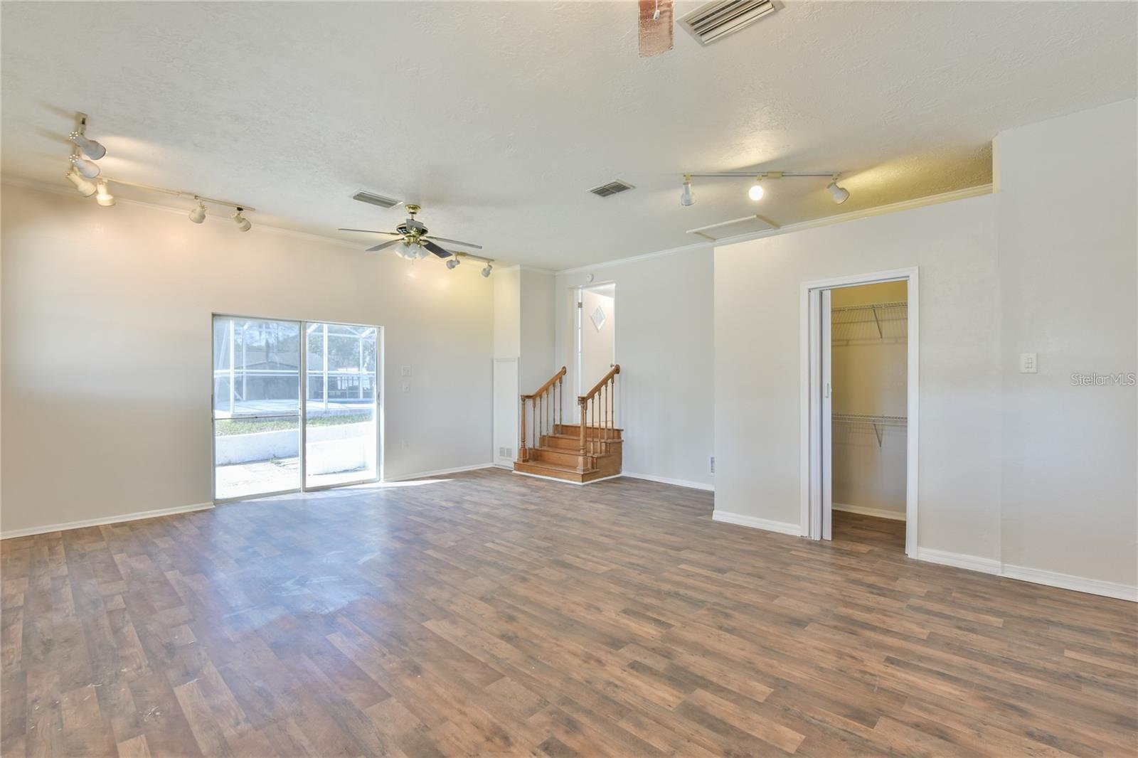 Image 24 of 48 For 1828 Lake Weir Avenue