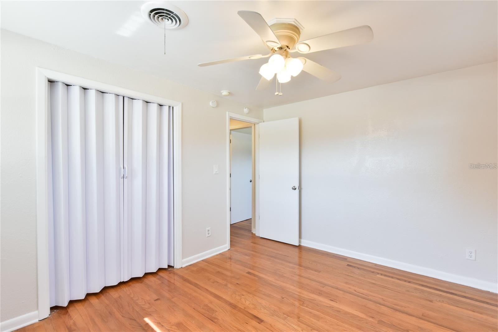 Image 38 of 48 For 1828 Lake Weir Avenue