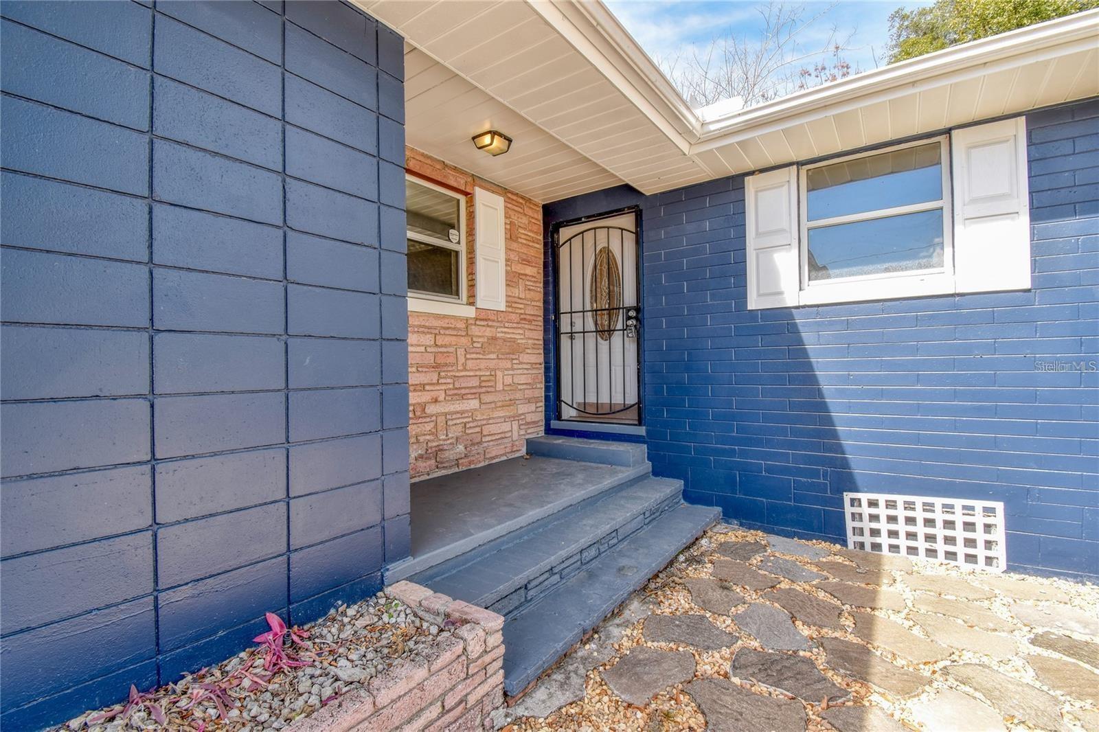 Image 9 of 48 For 1828 Lake Weir Avenue