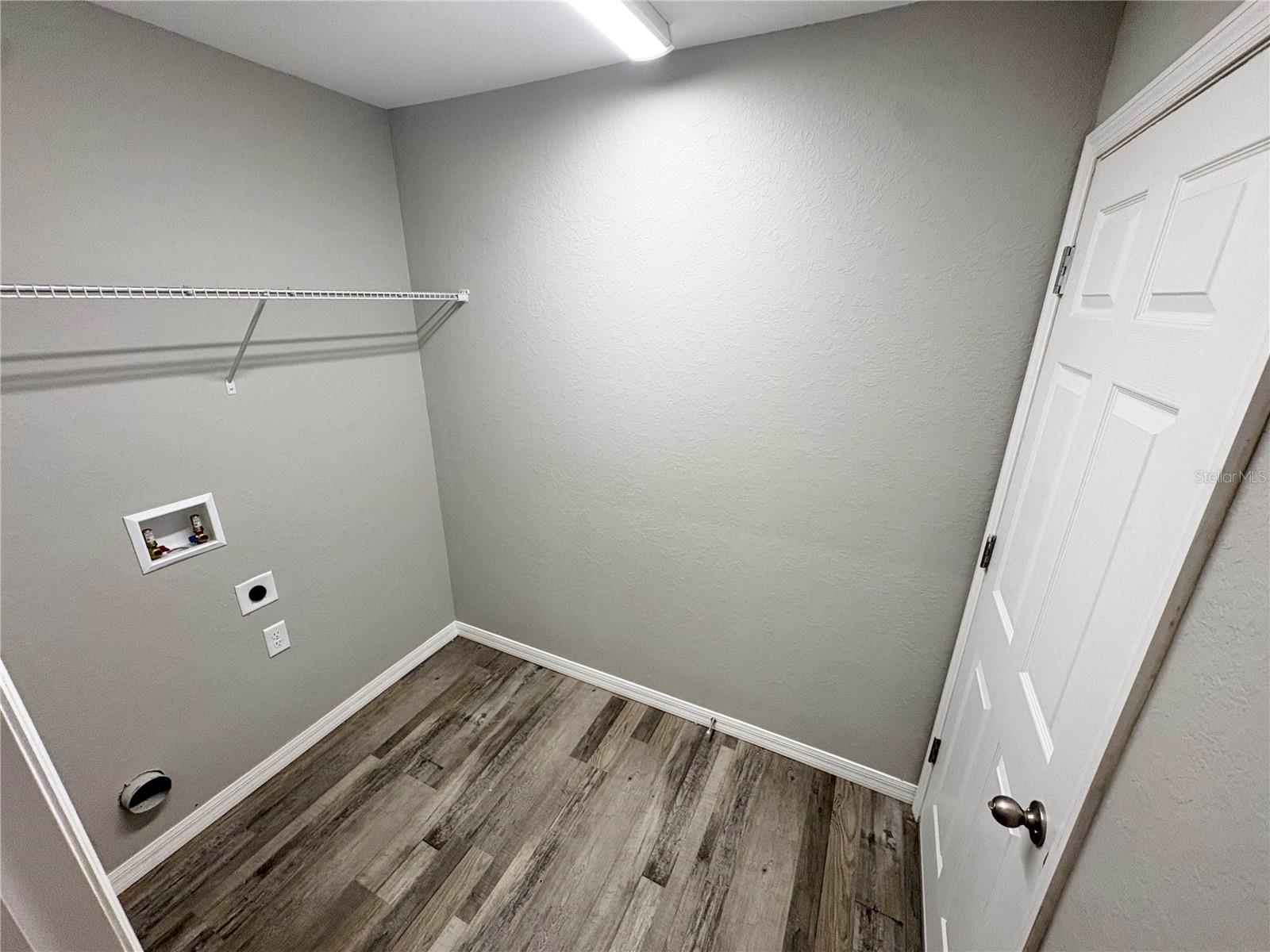 Image 23 of 26 For 5384 60th Terrace